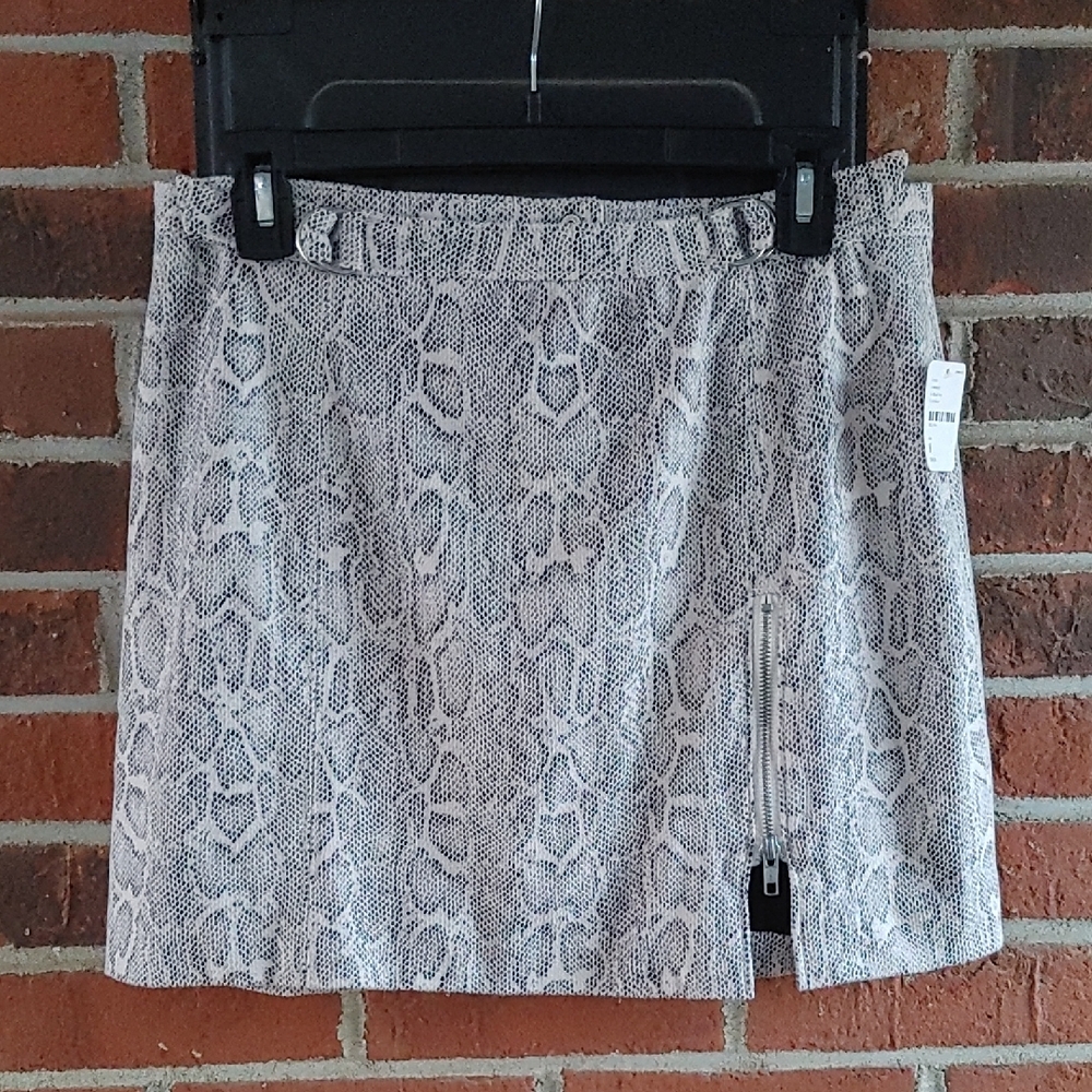 Free People Midnight Magic Snakeskin Mini Skirt Size 8 (817)